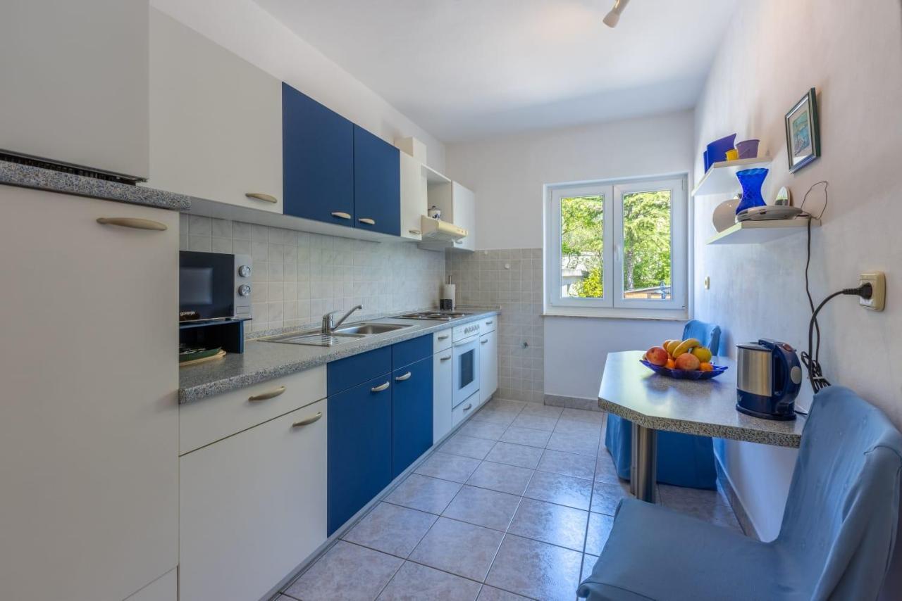 Apartman Teo Dramalj Buitenkant foto