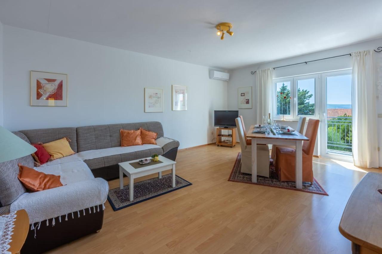 Apartman Teo Dramalj Buitenkant foto