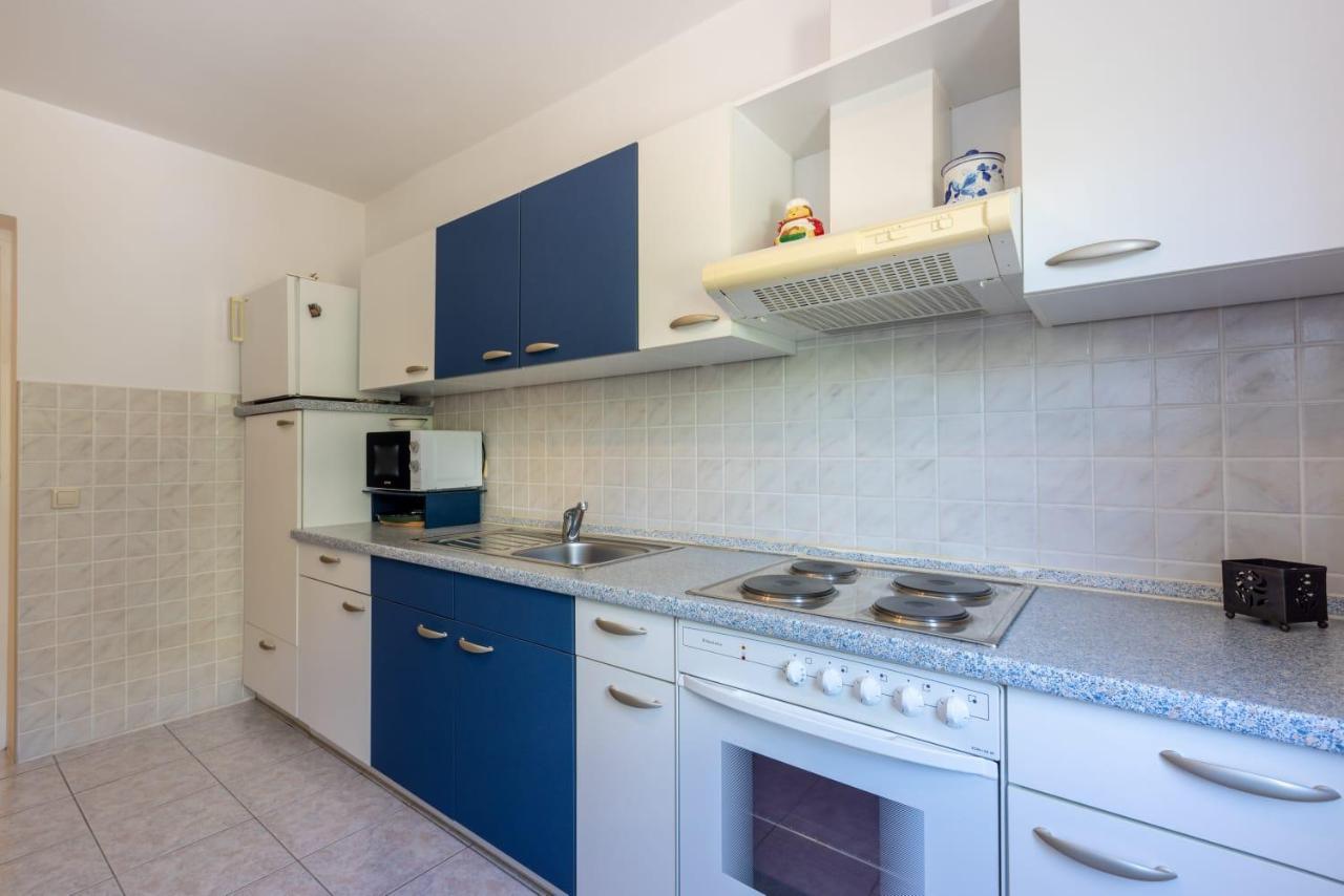 Apartman Teo Dramalj Buitenkant foto
